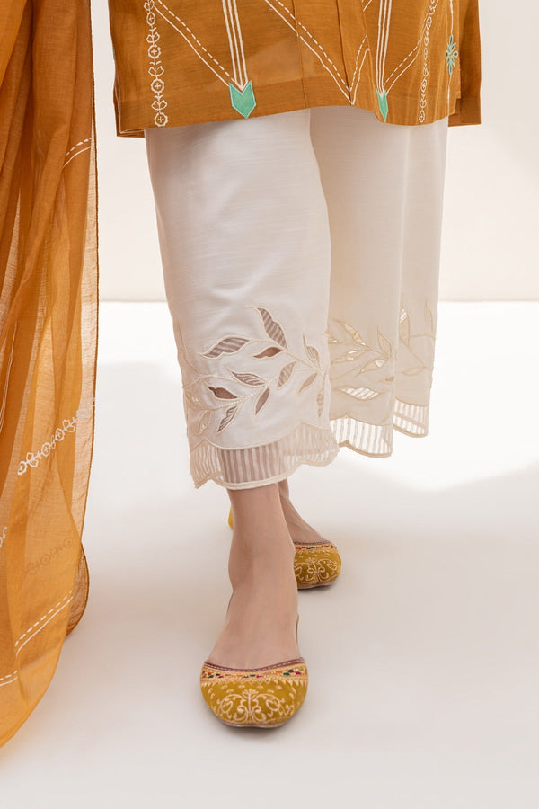 Ready - Off White Embraided Culottes